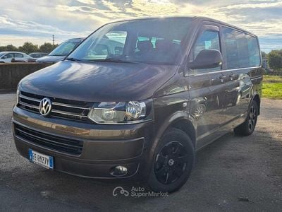 Usata VW Transporter 140 CV (102 kW) 2010 Marrone Furgone