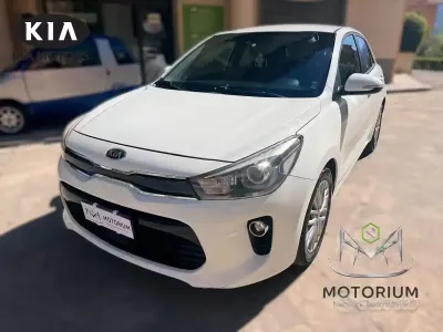 Occasion Kia Rio 90 PK (66 kW) 2017 Wit Sedan