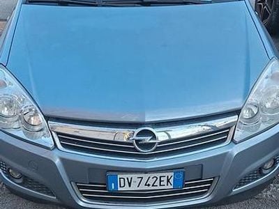 Usata Opel Astra 101 CV (74 kW) 2009 Grigio Berlina