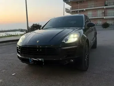 Usata Porsche Macan S 340 CV (250 kW) 2015 Nero SUV