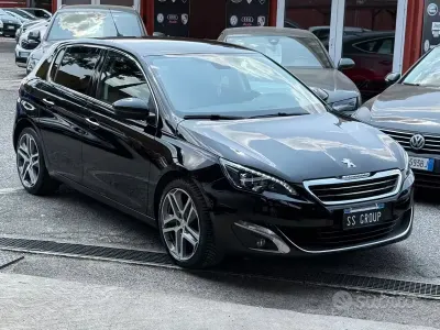 Usata Peugeot 308 GT-line 120 CV (88 kW) 2015 Other Berlina