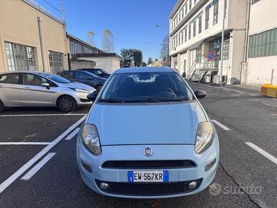 Usata Fiat Punto Evo 69 CV (50 kW) 2014 Blu Utilitaria