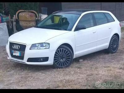 Usata Audi A3 105 CV (77 kW) 2009 Bianco Utilitaria