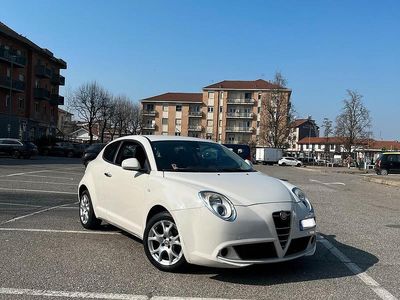 Usata Alfa Romeo MiTo Distinctive 105 CV (77 kW) 2010 Bianco Utilitaria