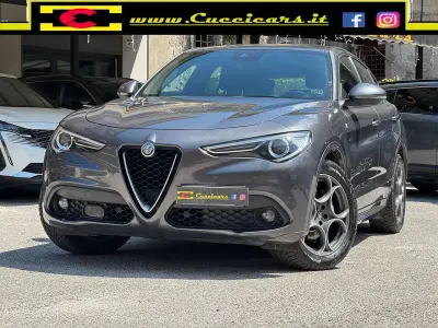 Usata Alfa Romeo Stelvio Ti 209 CV (153 kW) 2022 Grigio SUV