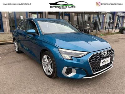 Usata Audi A3 150 CV (110 kW) 2021 Blu/azzurro Berlina