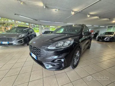 Usata Ford Kuga ST-Line X 120 CV (88 kW) 2022 Nero SUV