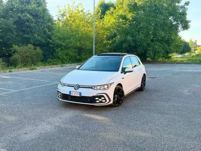 Usata VW Golf VIII GTD 200 CV (147 kW) 2023 Bianco Berlina