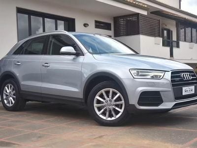 Usata Audi Q3 Business 150 CV (110 kW) 2016 Argento SUV