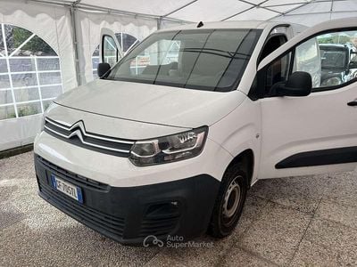 Usata Citroën Berlingo Live 102 CV (75 kW) 2021 Bianco Monovolume