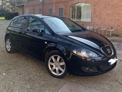 Usata Seat Leon Stylance 140 CV (102 kW) 2007 Nero Berlina