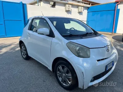 Usata Toyota iQ