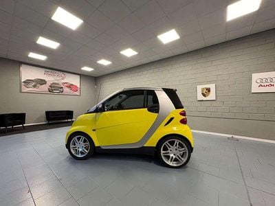 Usata Smart ForTwo Cabrio Pulse 84 CV (61 kW) 2009 Oro Cabrio