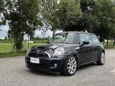 Usata Mini Cooper S 175 CV (128 kW) 2007 Nero Utilitaria