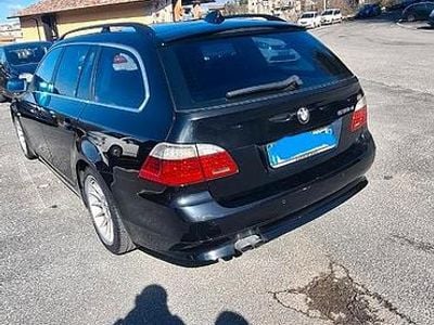 Usata BMW 530 235 CV (172 kW) 2008 Nero Station wagon