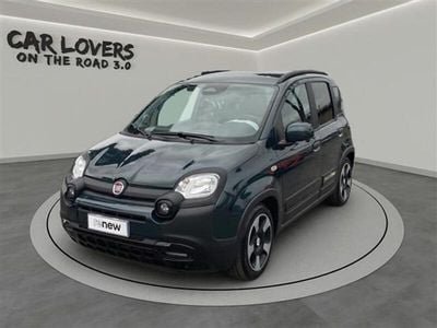 Usata Fiat Panda Cross Cross 70 CV (51 kW) 2025 Verde scuro Utilitaria