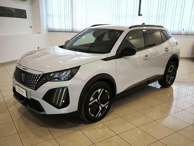 Usata Peugeot 2008 Allure 101 CV (74 kW) 2025 Bianco SUV