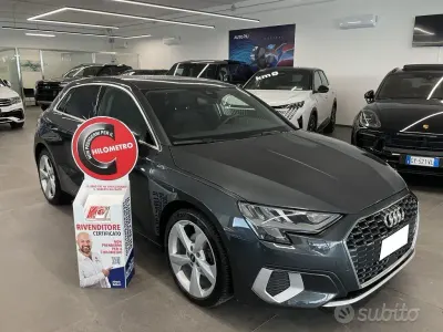 Usata Audi A3 Advanced 150 CV (110 kW) 2022 Grigio Berlina