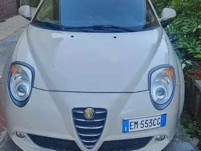 Usata Alfa Romeo MiTo Progression 90 CV (66 kW) 2010 Utilitaria