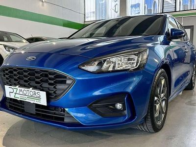 Blu/azzurro Usata 2019 Ford Focus ST-Line Berlina | 13.399 € (Buon prezzo)