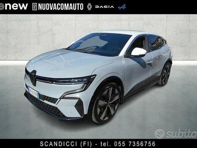 Usata Renault Megane E-Tech Techno 161 kW (220 CV) 2023 Grigio Berlina