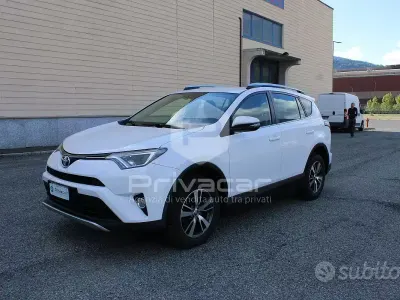 Usata Toyota RAV4 Active 143 CV (105 kW) 2016 Bianco SUV