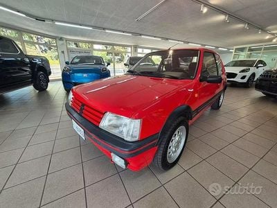 Usata Peugeot 205 GTi 115 CV (84 kW) 1989 Rosso Berlina