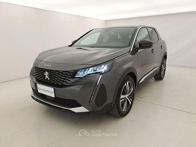 Usata Peugeot 3008 Allure 131 CV (96 kW) 2023 Gray SUV