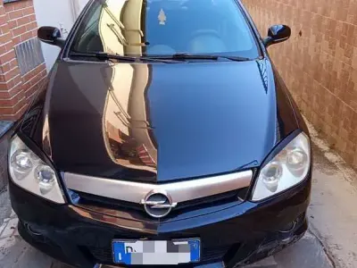 Usata Opel Tigra