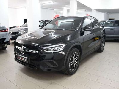 Mercedes GLA200