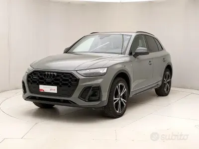 Usata Audi Q5 S-line plus 204 CV (150 kW) 2021 Grigio SUV