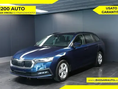 Usata Skoda Octavia Executive 116 CV (85 kW) 2023 Blu Station wagon