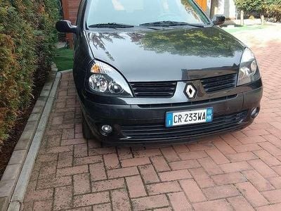 Renault Clio II