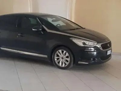 Usado DS Automobiles DS5 So Chic 116 CV (85 kW) 2016 Blanco Utilitario