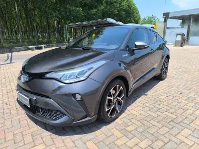 Usata Toyota C-HR Business Edition 152 CV (111 kW) 2022 Grigio SUV