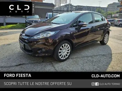 Usata Ford Fiesta 70 CV (51 kW) 2010 Viola Berlina