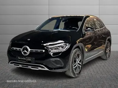 Usata Mercedes GLA200 150 CV (110 kW) 2022 Nero notte SUV