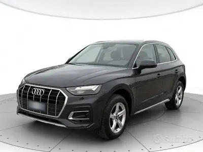 Usata Audi Q5 Advanced 204 CV (150 kW) 2021 Grigio manhattangrau metallic SUV