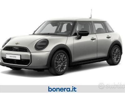Usata Mini Cooper Essential 156 CV (114 kW) 2024 Melting silver iii Utilitaria