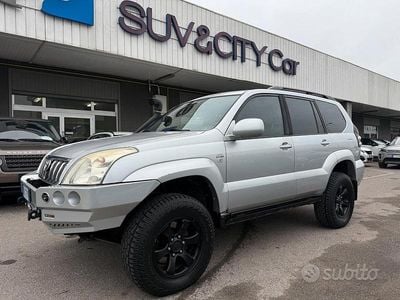 Usata Toyota Land Cruiser 173 CV (127 kW) 2006 Grigio SUV