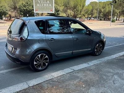 Usata Renault Scénic III 110 CV (80 kW) 2015 Grigio Monovolume