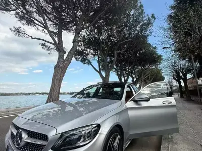 Usata Mercedes C200 184 CV (135 kW) 2019 Grigio Berlina