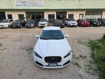 Usata Jaguar XF 190 CV (139 kW) 2014 Berlina
