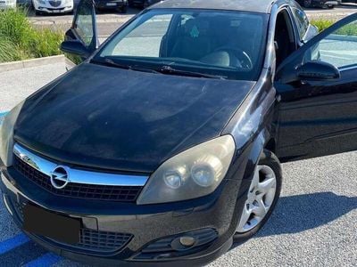Opel Astra GTC