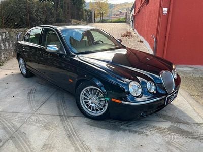 Usata Jaguar S-Type Executive 207 CV (152 kW) 2006 Nero Berlina