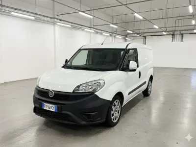 Usata Fiat Doblò Easy 105 CV (77 kW) 2018 Monovolume