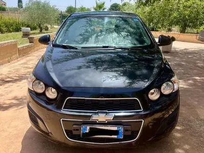 Usata Chevrolet Aveo LTZ 75 CV (55 kW) 2011 Nero Berlina