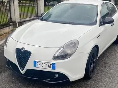 Usata Alfa Romeo Giulietta 120 CV (88 kW) 2011 Utilitaria