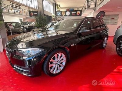 Usata BMW 520 Luxury Line 184 CV (135 kW) 2015 Nero Station wagon