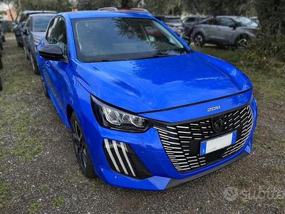 Usata Peugeot 208 Allure 101 CV (74 kW) 2024 Blu Utilitaria